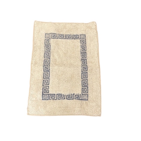 Grecian Bathmat. Ivory and Blue. Used. - Picture 1 of 3